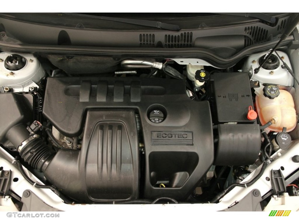 2005 Chevrolet Cobalt Sedan Engine Photos