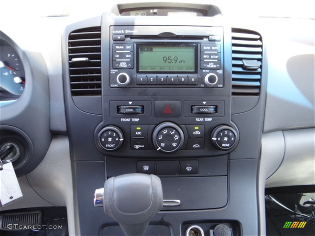2012 Sedona LX - Silverstone Beige / Gray photo #23