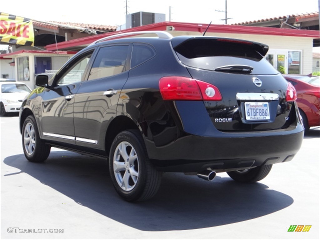 2011 Rogue SV - Black Amethyst / Black photo #4
