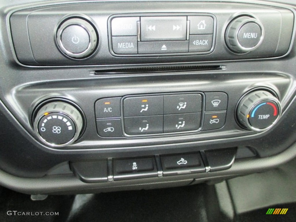 2015 GMC Sierra 2500HD Regular Cab Chassis Controls Photo #94676858