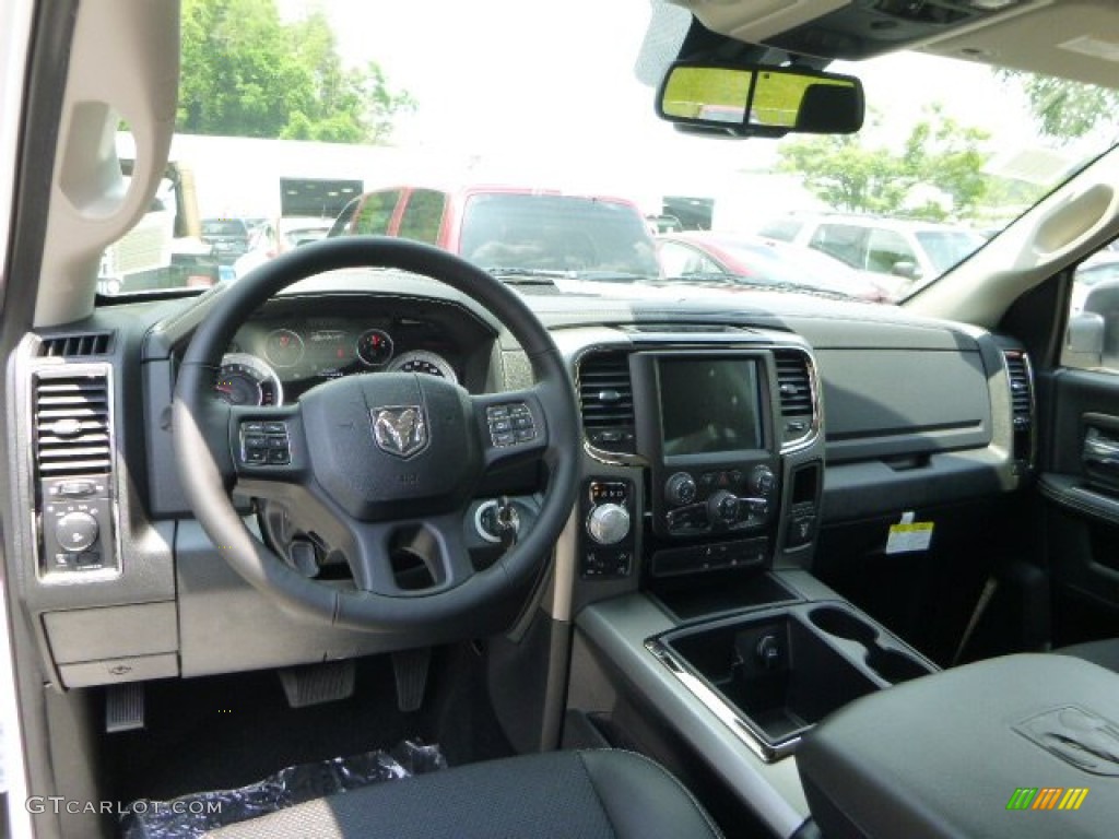 2014 1500 Sport Crew Cab 4x4 - Bright White / Black photo #16