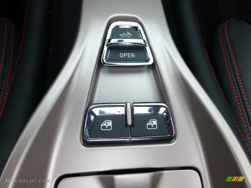 2013 Ferrari California 30 Controls Photo #94688714