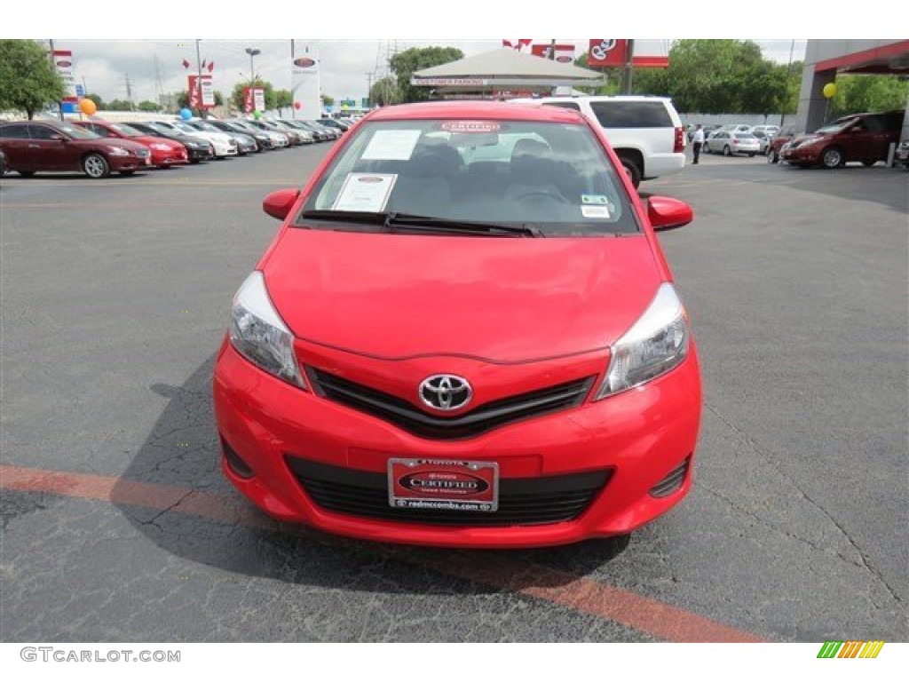2013 Yaris LE 5 Door - Absolutely Red / Ash photo #2