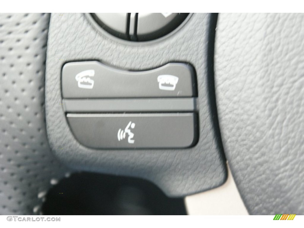 2014 IS 250 - Silver Lining Metallic / Light Gray photo #40