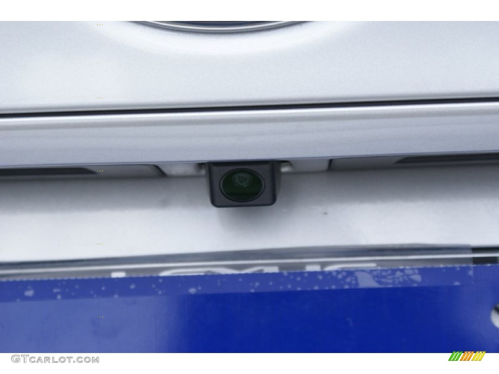 2014 IS 250 - Silver Lining Metallic / Light Gray photo #48