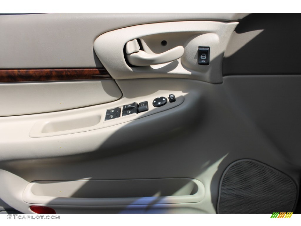 2002 Impala LS - Sandrift Metallic / Neutral photo #15