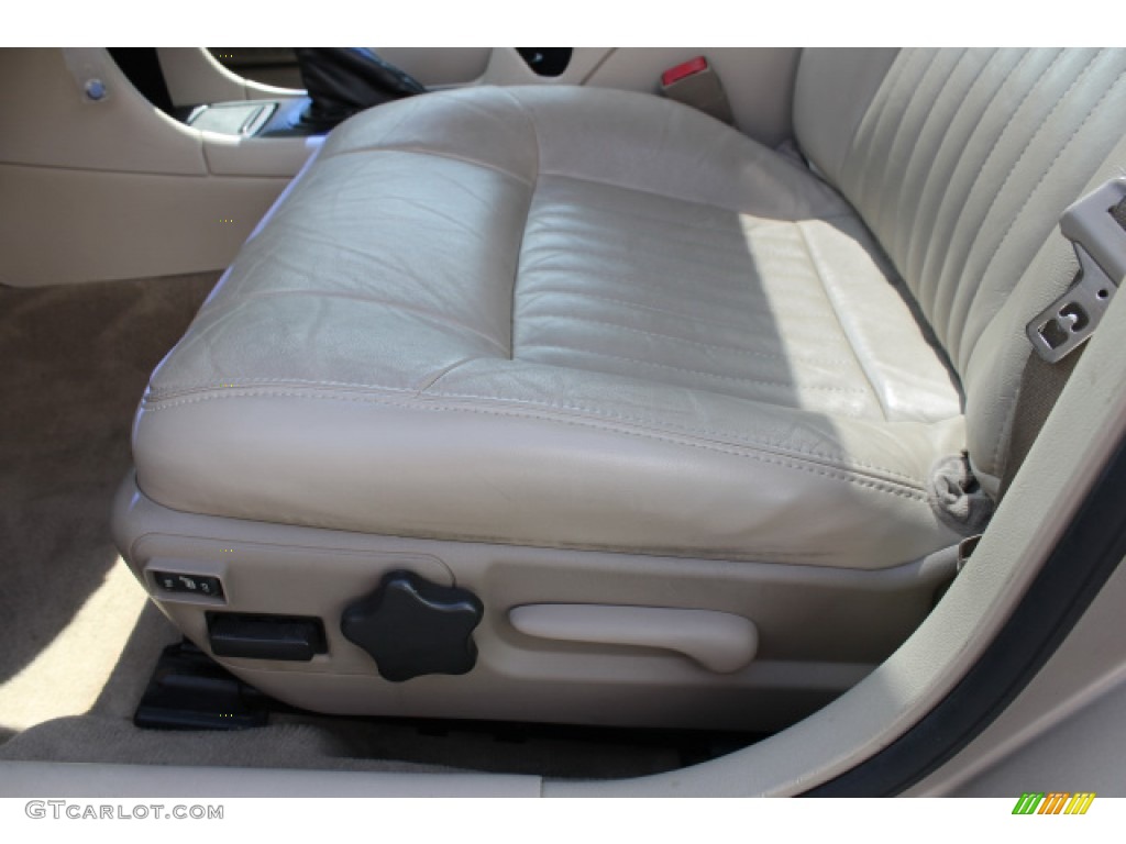 2002 Impala LS - Sandrift Metallic / Neutral photo #16