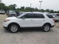 2014 Oxford White Ford Explorer XLT  photo #3