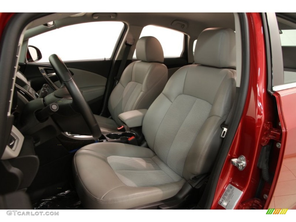 2014 Verano  - Crystal Red Tintcoat / Medium Titanium photo #5
