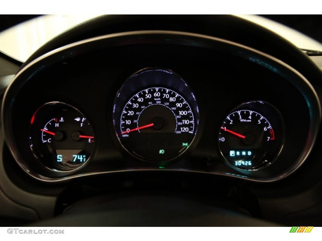 2011 200 S - Tungsten Metallic / Black photo #7