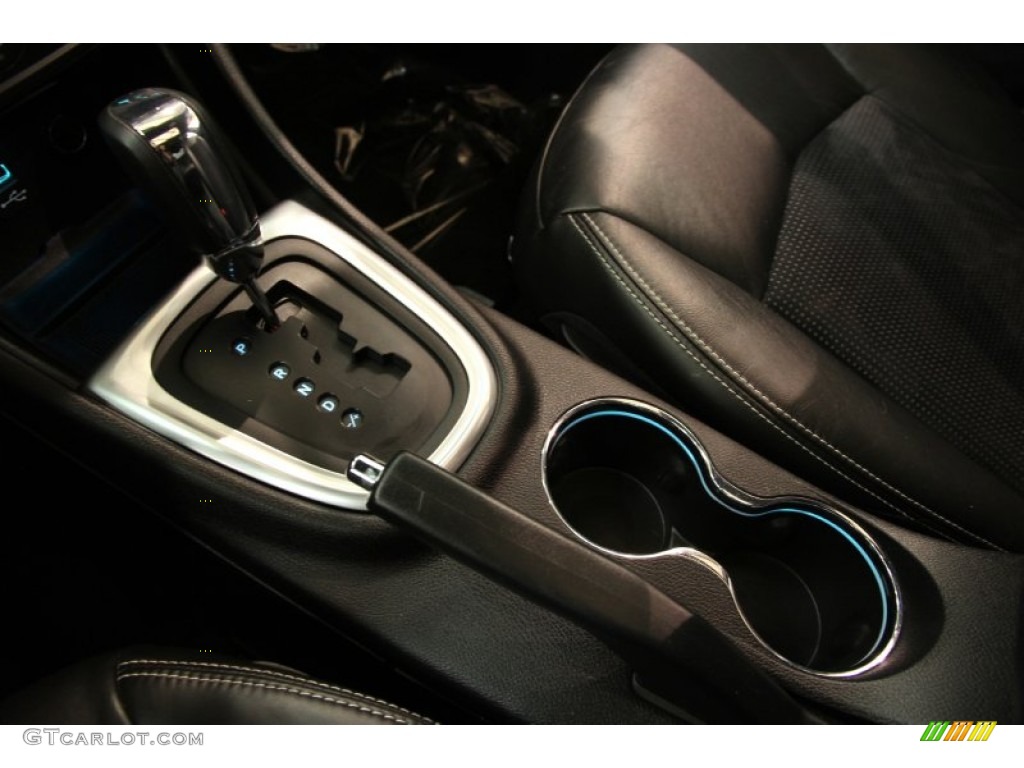 2011 200 S - Tungsten Metallic / Black photo #12