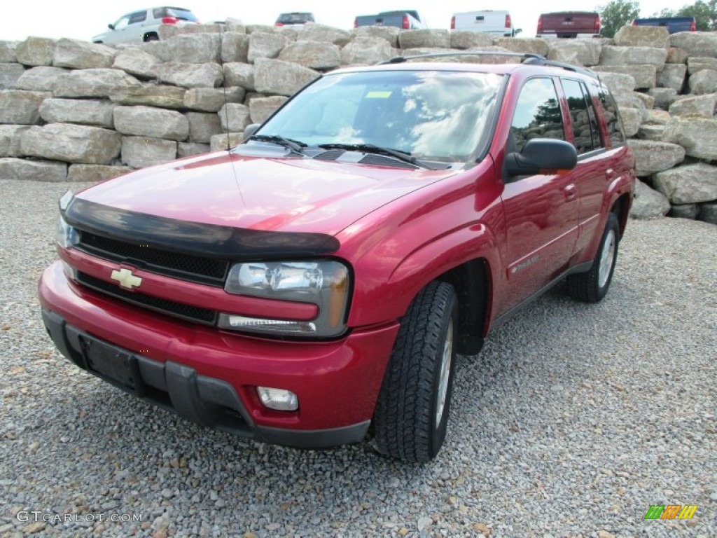 2002 TrailBlazer LTZ 4x4 - Majestic Red Metallic / Dark Pewter photo #2