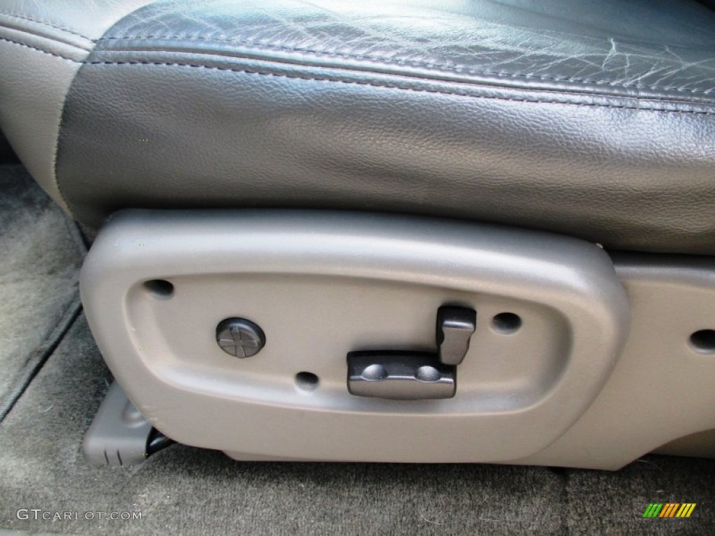 2002 TrailBlazer LTZ 4x4 - Majestic Red Metallic / Dark Pewter photo #7