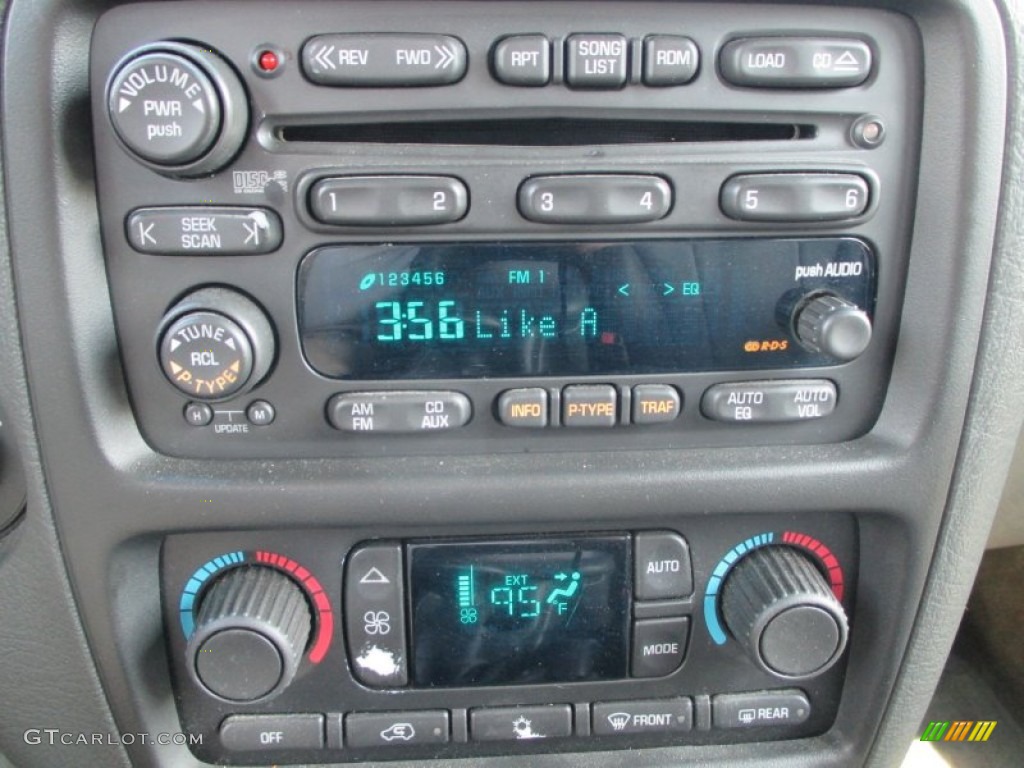 2002 TrailBlazer LTZ 4x4 - Majestic Red Metallic / Dark Pewter photo #9