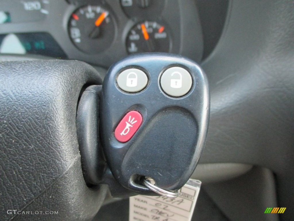 2002 TrailBlazer LTZ 4x4 - Majestic Red Metallic / Dark Pewter photo #11
