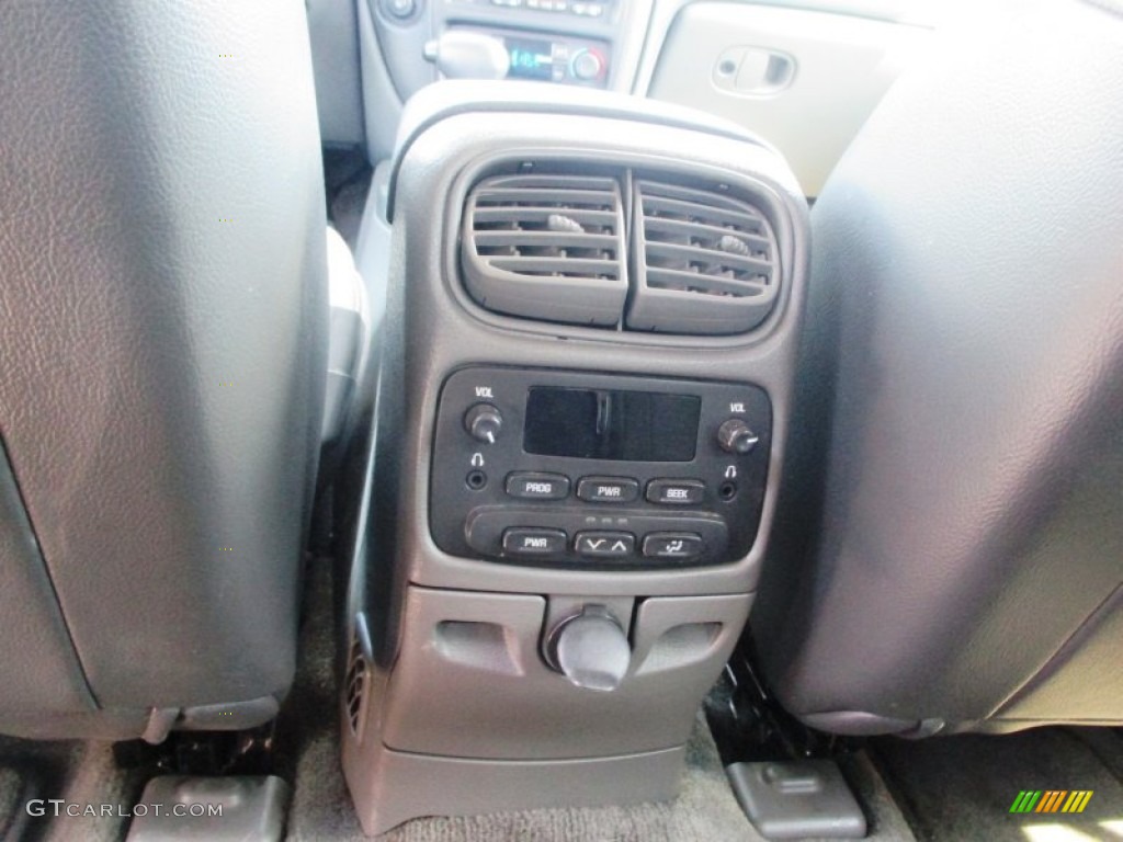 2002 TrailBlazer LTZ 4x4 - Majestic Red Metallic / Dark Pewter photo #21