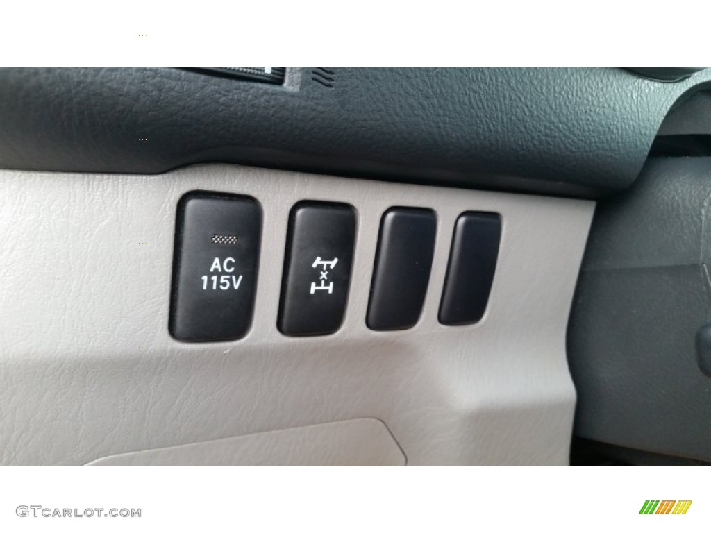 2004 4Runner SR5 4x4 - Natural White / Stone photo #14