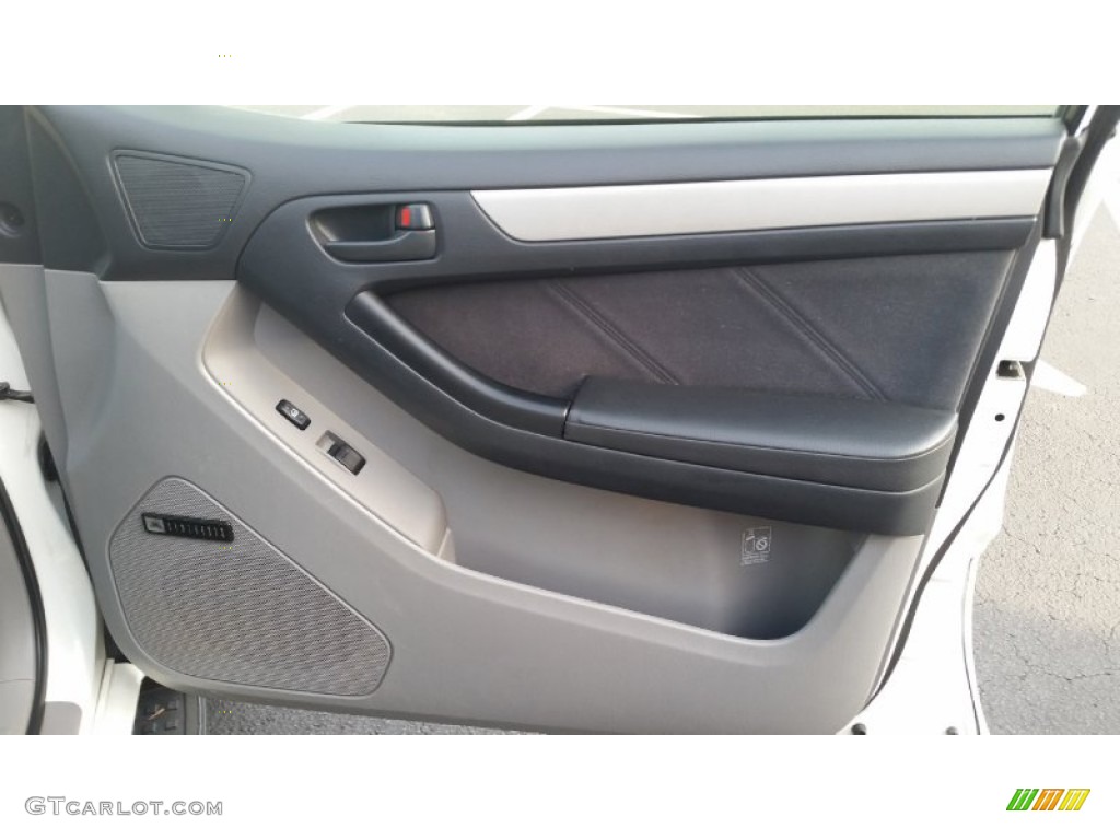 2004 4Runner SR5 4x4 - Natural White / Stone photo #34