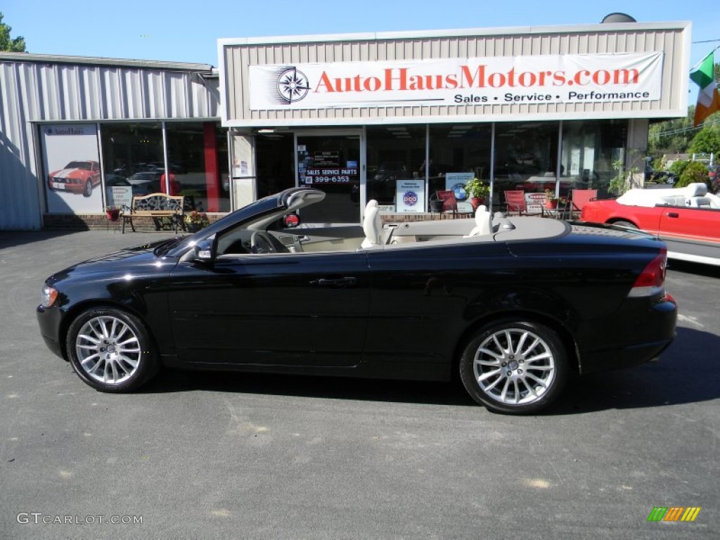 2009 C70 T5 Convertible - Solid Black / Calcite photo #3