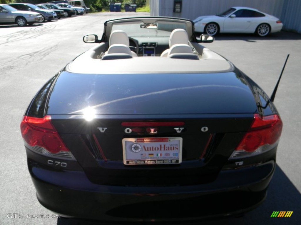 2009 C70 T5 Convertible - Solid Black / Calcite photo #7