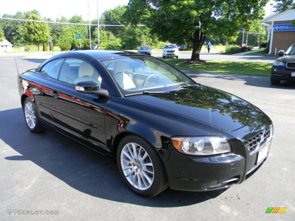 2009 C70 T5 Convertible - Solid Black / Calcite photo #14