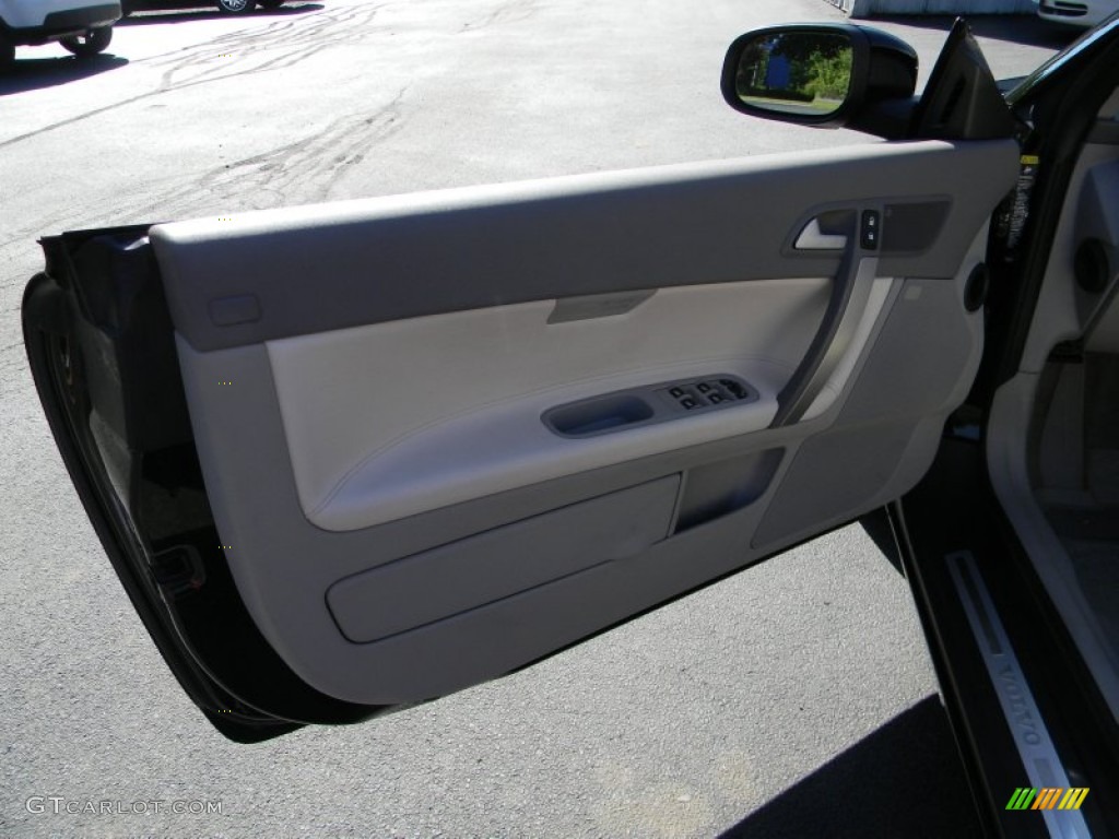 2009 C70 T5 Convertible - Solid Black / Calcite photo #31
