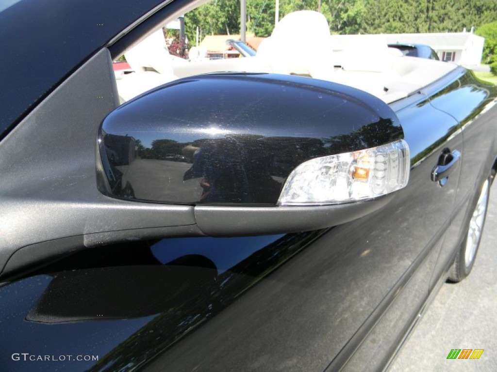 2009 C70 T5 Convertible - Solid Black / Calcite photo #51