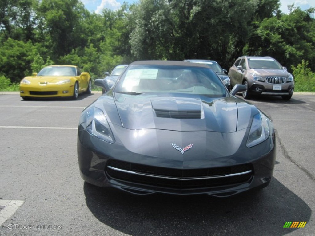 2014 Corvette Stingray Convertible - Cyber Gray Metallic / Adrenaline Red photo #2