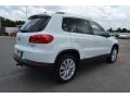 Candy White - Tiguan SE 4Motion Photo No. 2