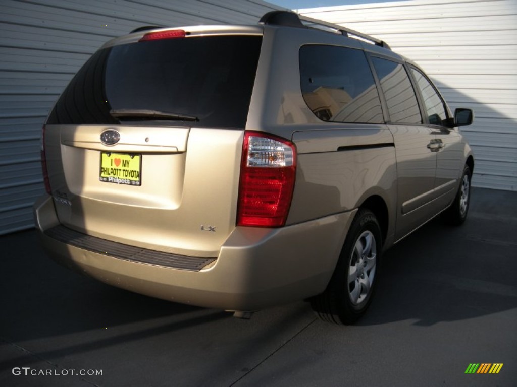 2008 Sedona LX - Sunset Gold Metallic / Beige photo #4