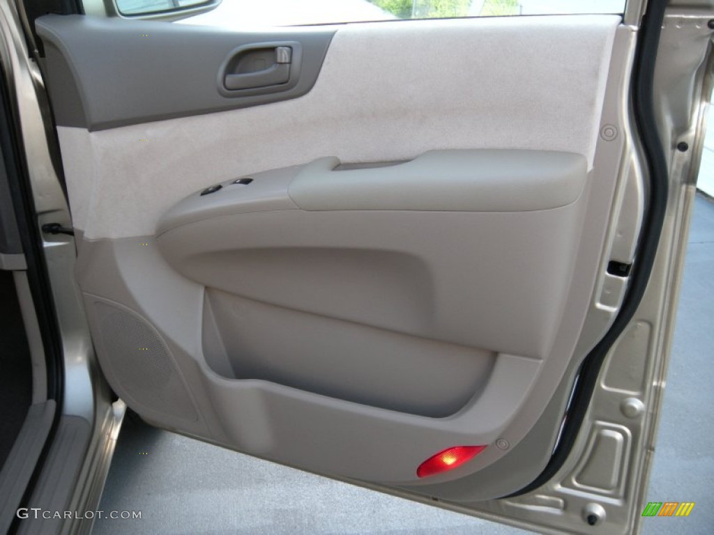 2008 Sedona LX - Sunset Gold Metallic / Beige photo #23