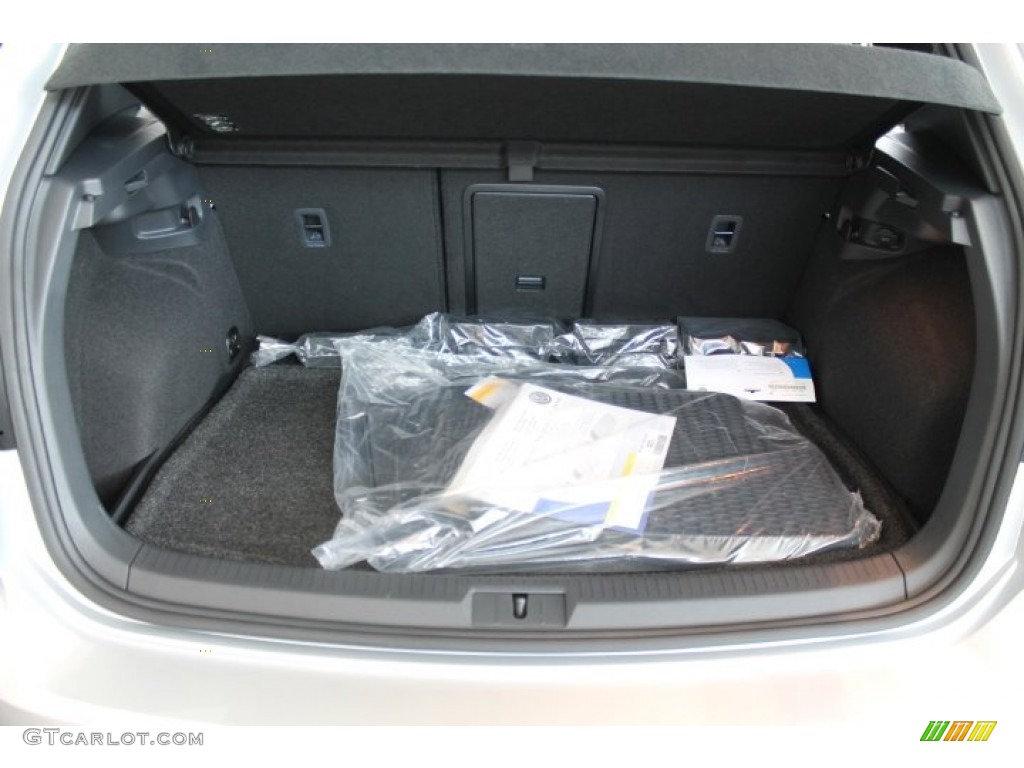 2015 Volkswagen Golf GTI 4-Door 2.0T S Trunk Photo #94737917