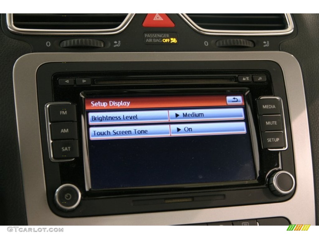 2012 Volkswagen Eos Komfort Controls Photo #94738714