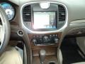 Ivory Tri-Coat Pearl - 300 C AWD Photo No. 6