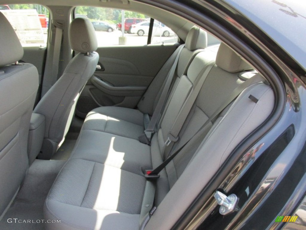 2015 Malibu LS - Ashen Gray Metallic / Jet Black/Titanium photo #13