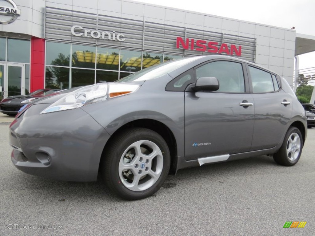 2014 LEAF SV - Gun Metallic / Light Gray photo #1