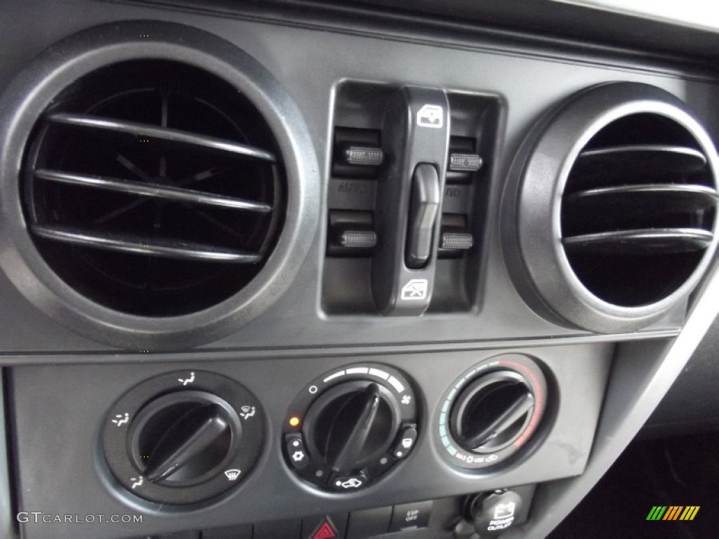 2008 Wrangler Unlimited X 4x4 - Rescue Green Metallic / Dark Slate Gray/Med Slate Gray photo #28