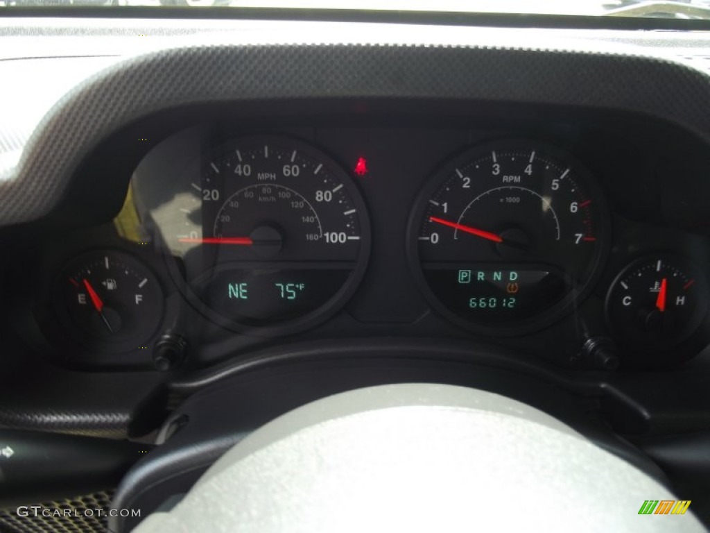 2008 Wrangler Unlimited X 4x4 - Rescue Green Metallic / Dark Slate Gray/Med Slate Gray photo #32