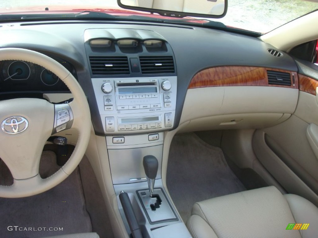2007 Toyota Solara SLE V6 Convertible Ivory Dashboard Photo #94754866