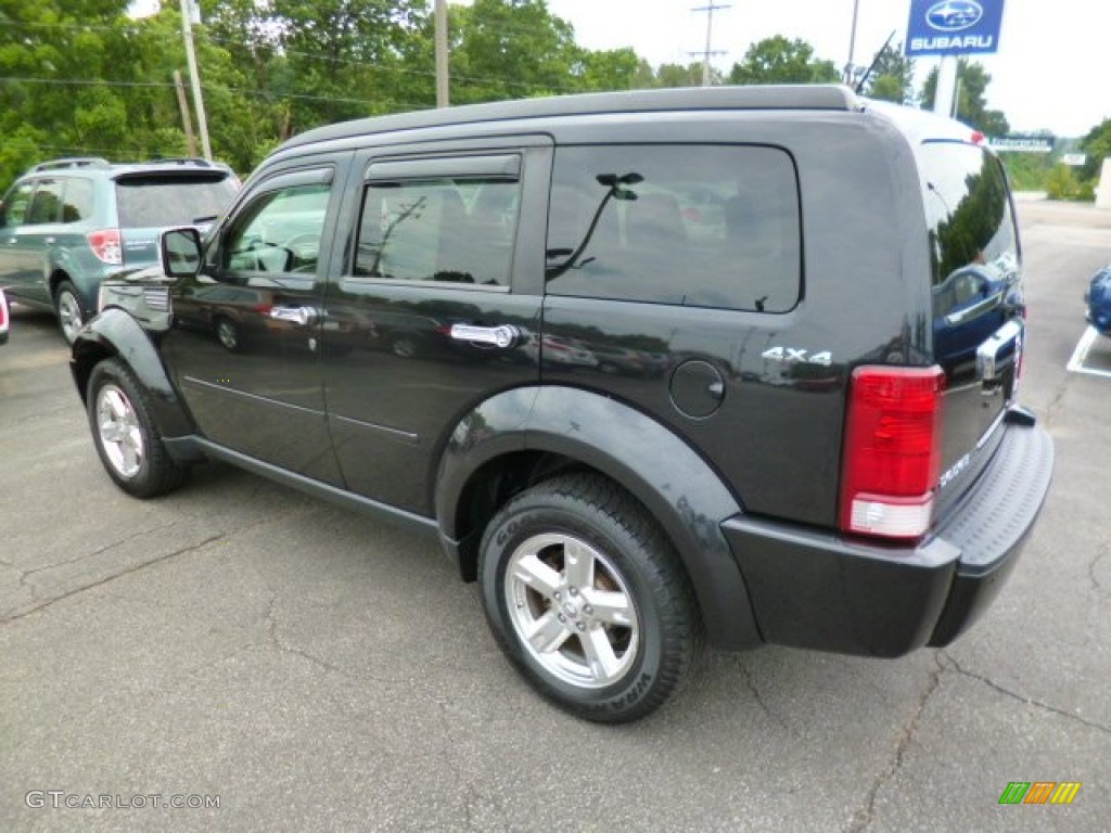 2009 Nitro SLT 4x4 - Brilliant Black Crystal Pearl / Dark Khaki/Medium Khaki photo #5