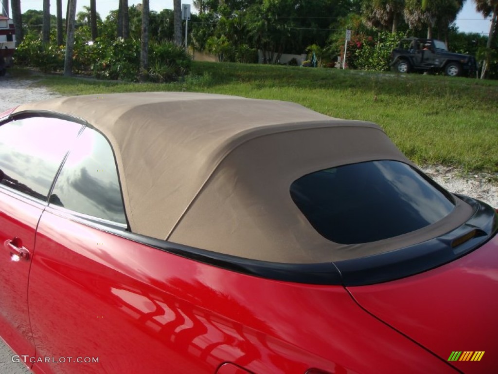 2007 Solara SLE V6 Convertible - Absolutely Red / Ivory photo #27