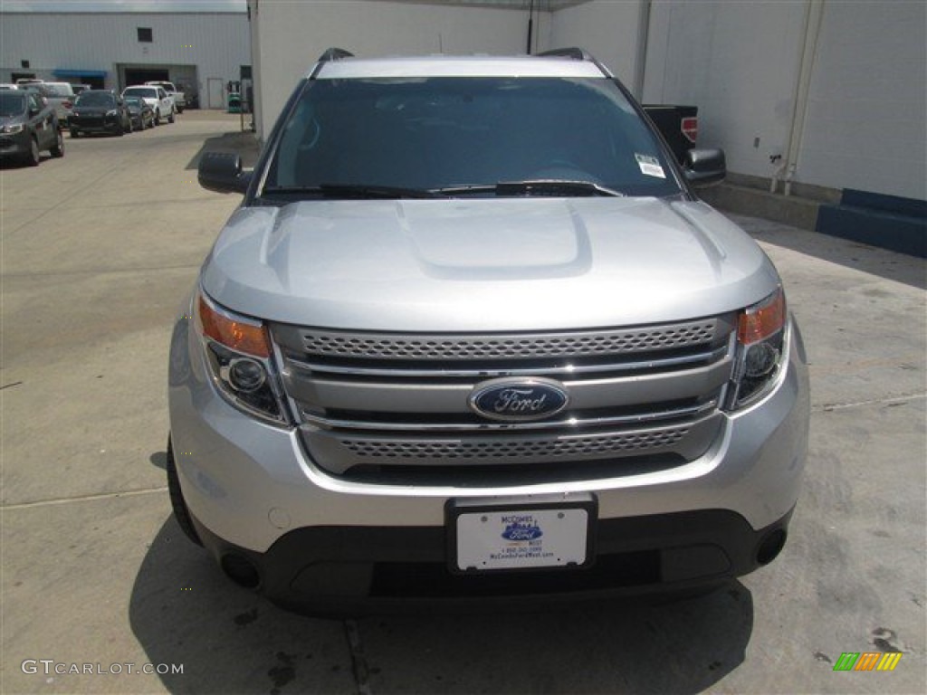2015 Explorer FWD - Ingot Silver / Medium Light Stone photo #1