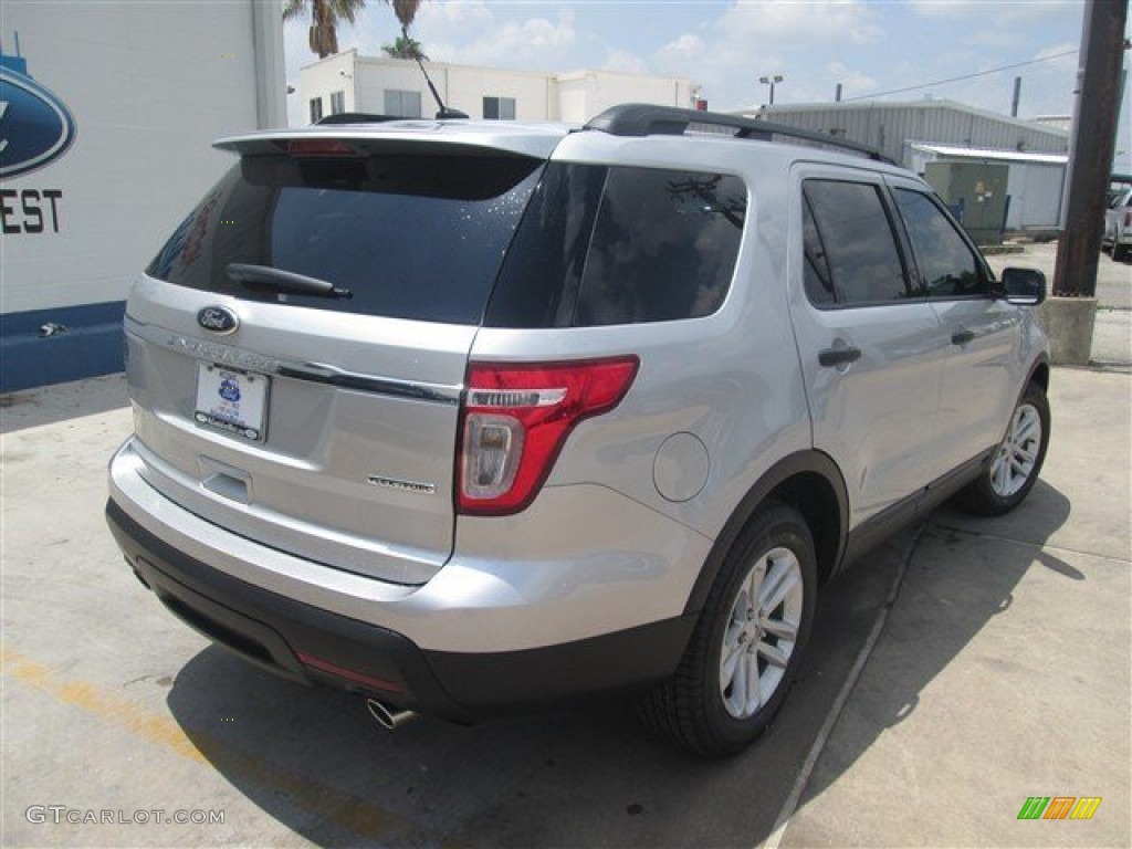 2015 Explorer FWD - Ingot Silver / Medium Light Stone photo #6