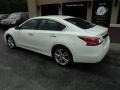 2013 Pearl White Nissan Altima 3.5 SV  photo #25