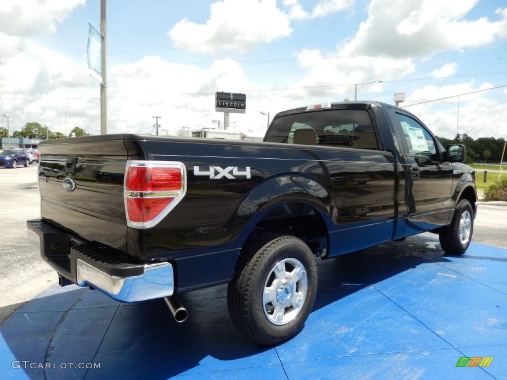 2014 F150 XLT Regular Cab 4x4 - Tuxedo Black / Steel Grey photo #3