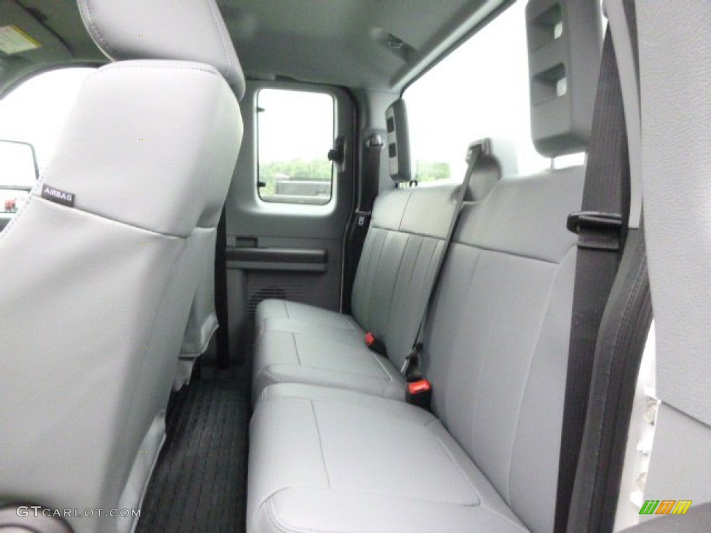 2015 Ford F350 Super Duty XL Super Cab 4x4 Utility Rear Seat Photos