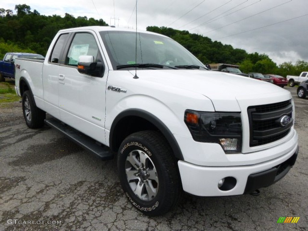 2014 F150 FX4 SuperCab 4x4 - Oxford White / Black photo #2