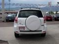 Super White - RAV4 I4 4WD Photo No. 12