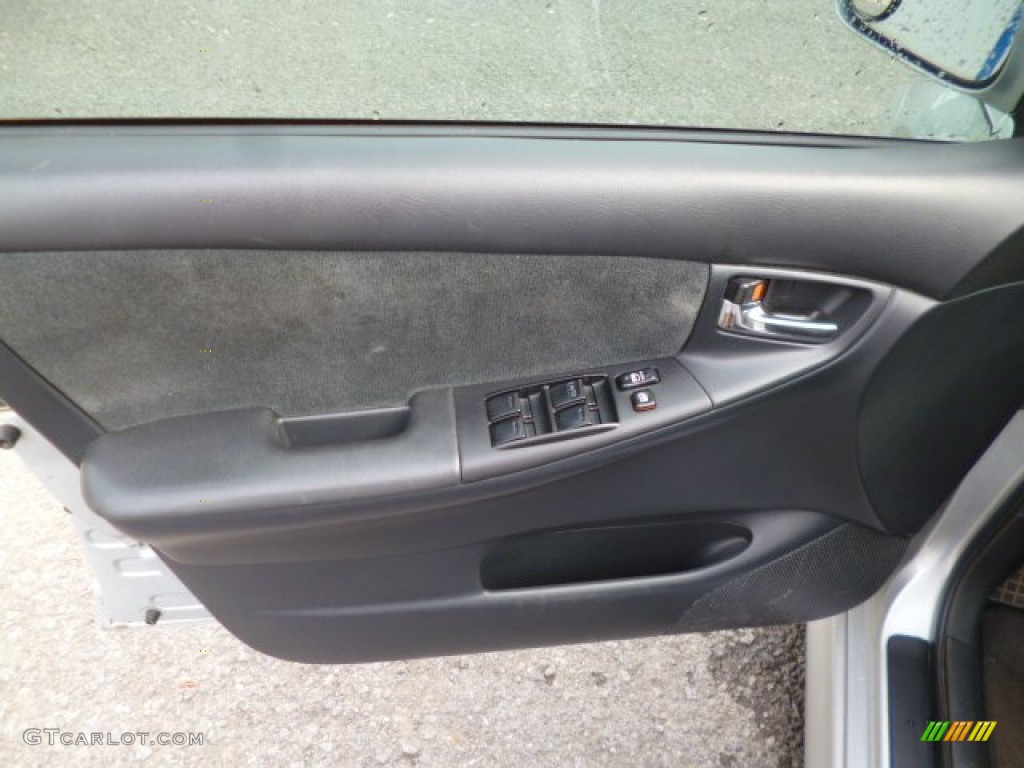 2007 Toyota Corolla S Dark Charcoal Door Panel Photo #94779912