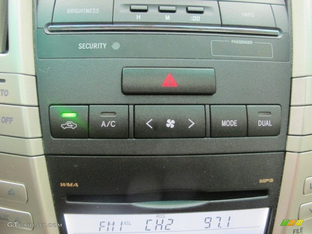 2007 Lexus RX 350 AWD Controls Photo #94779916